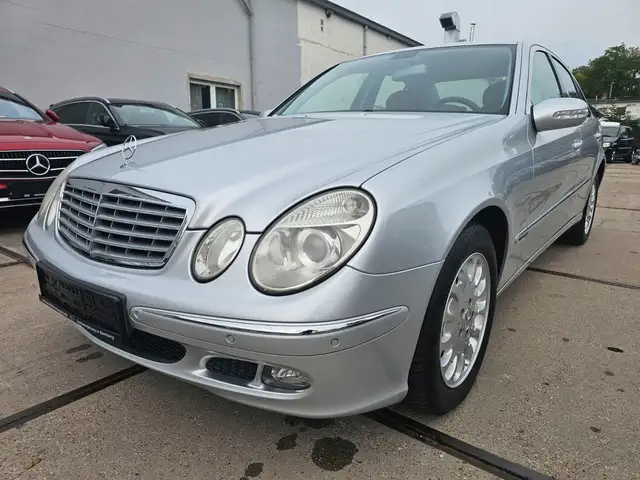 Mercedes-Benz E 220 CDI, Automatik, 1. Jahr Garantie