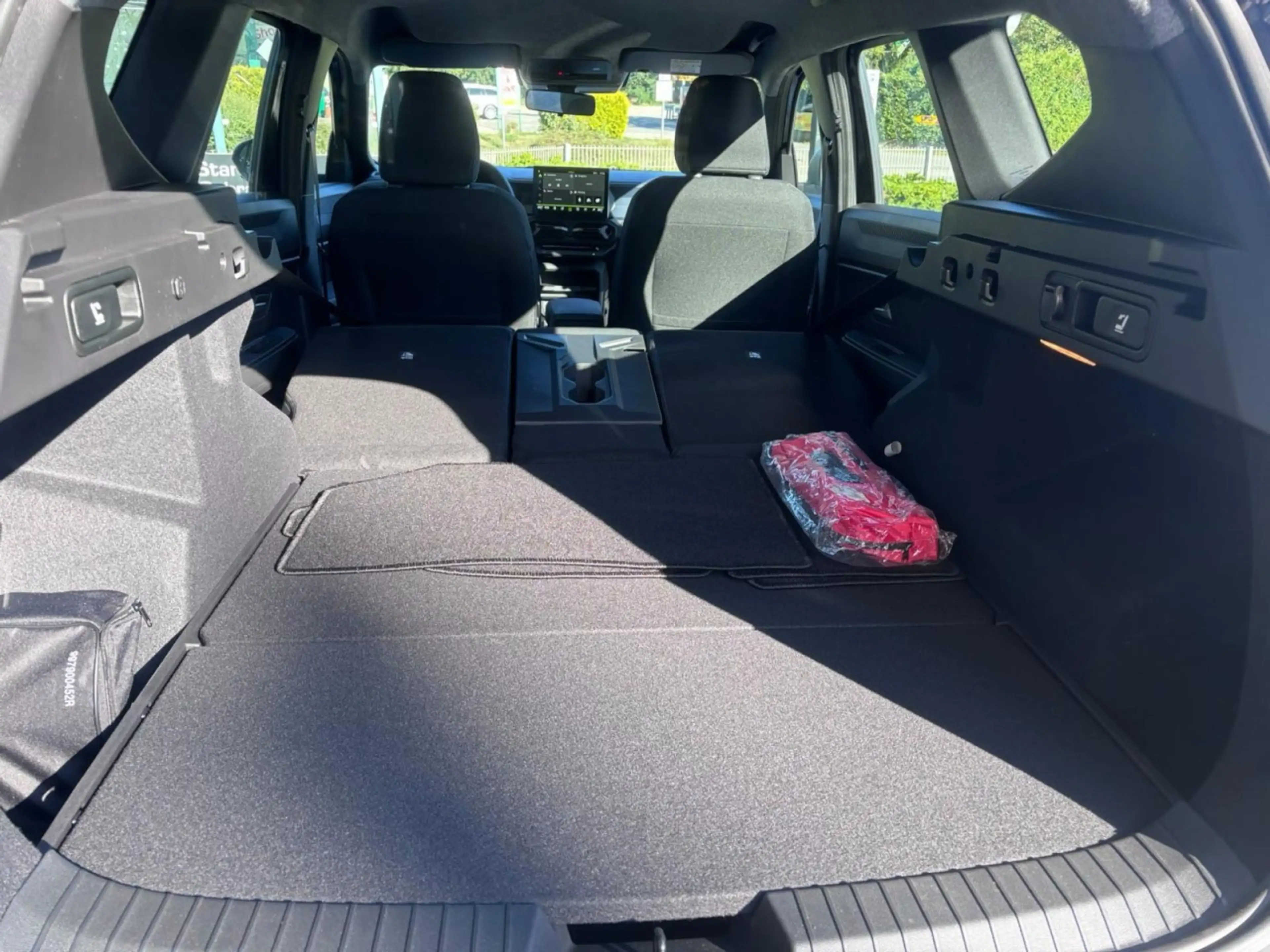 Dacia Bigster 1.8 E-TECH Hybrid 155 Expression Klima Navi — photo 13
