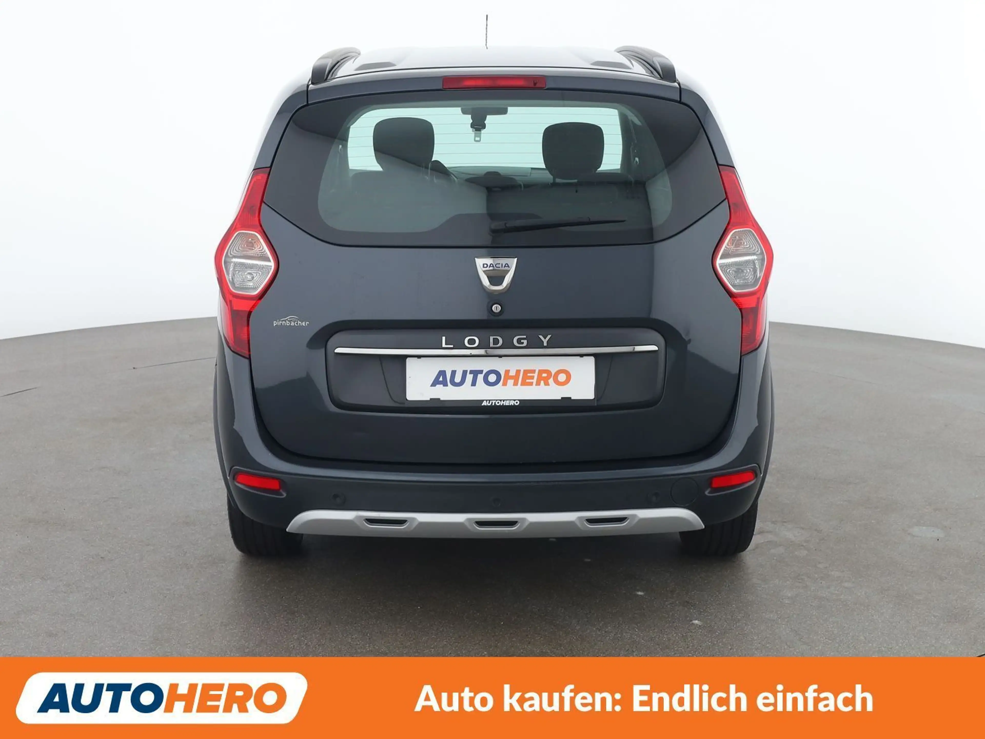 Dacia Lodgy 1.3 TCe Stepway Charisma — photo 5