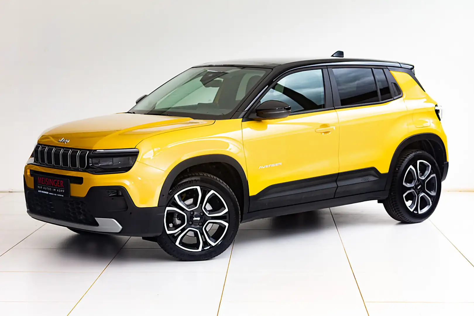 Jeep Avenger 1.2 e-Hybrid Summit e-DCT6 Gelb - 1