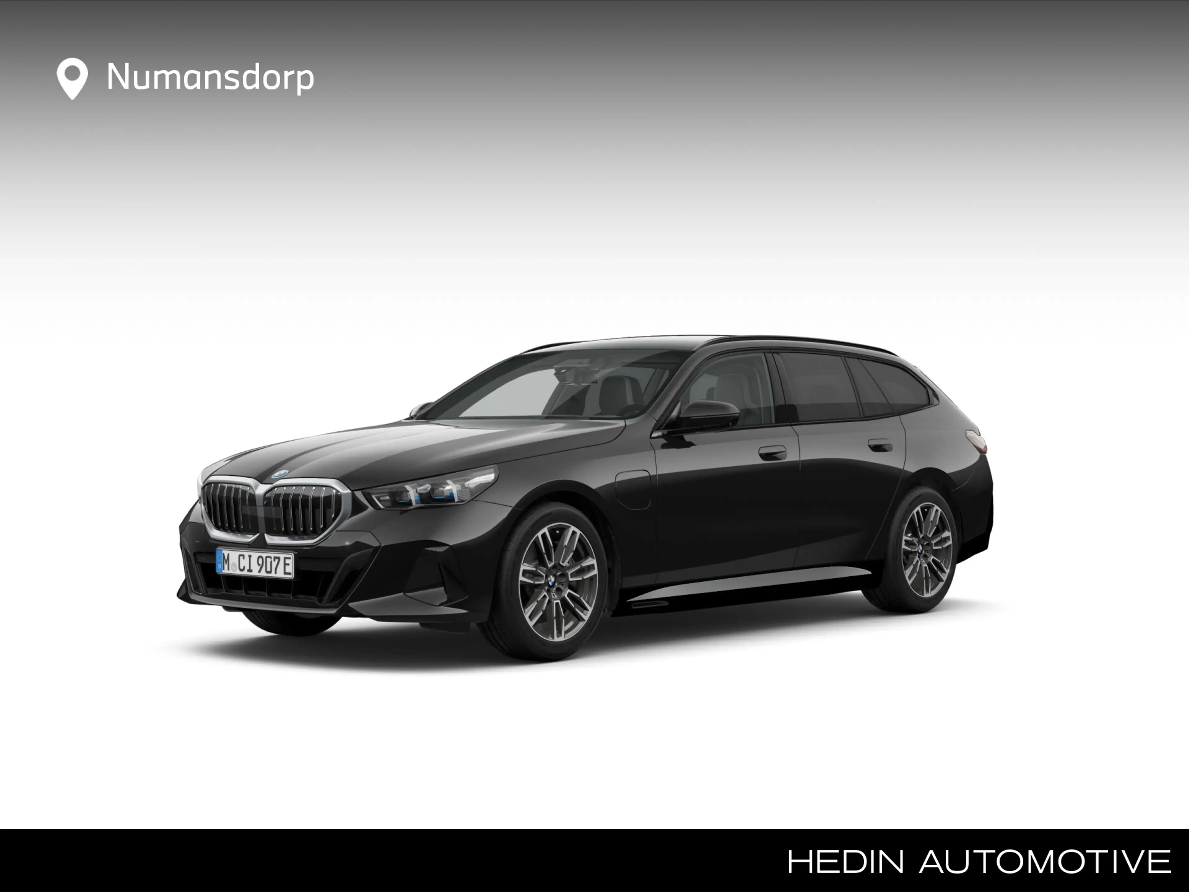 BMW 550 5-serie Touring 550e xDrive | Individual leder | S