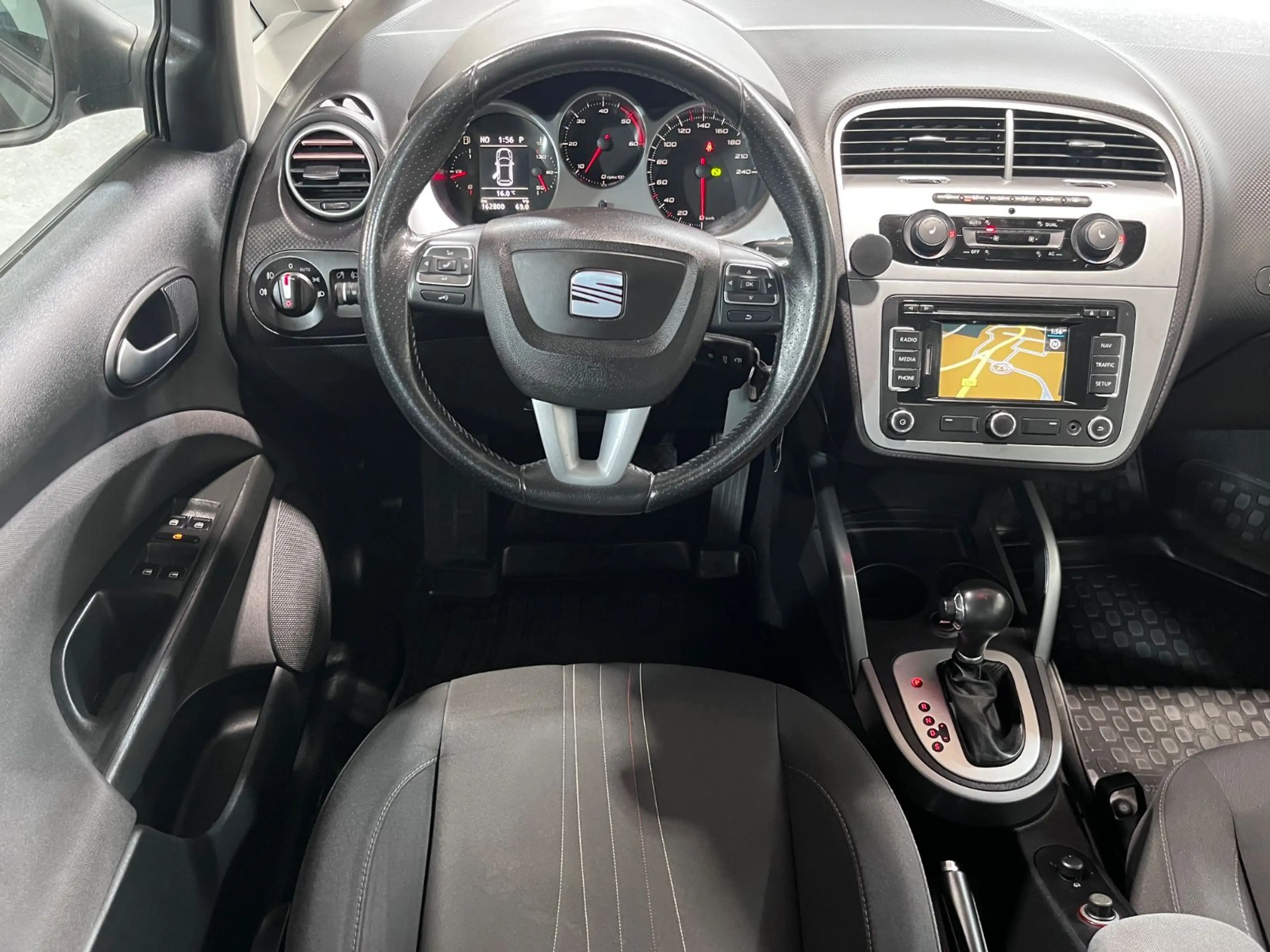SEAT Altea Style Copa 1.6 TDI *Automatik*Navi* — photo 6