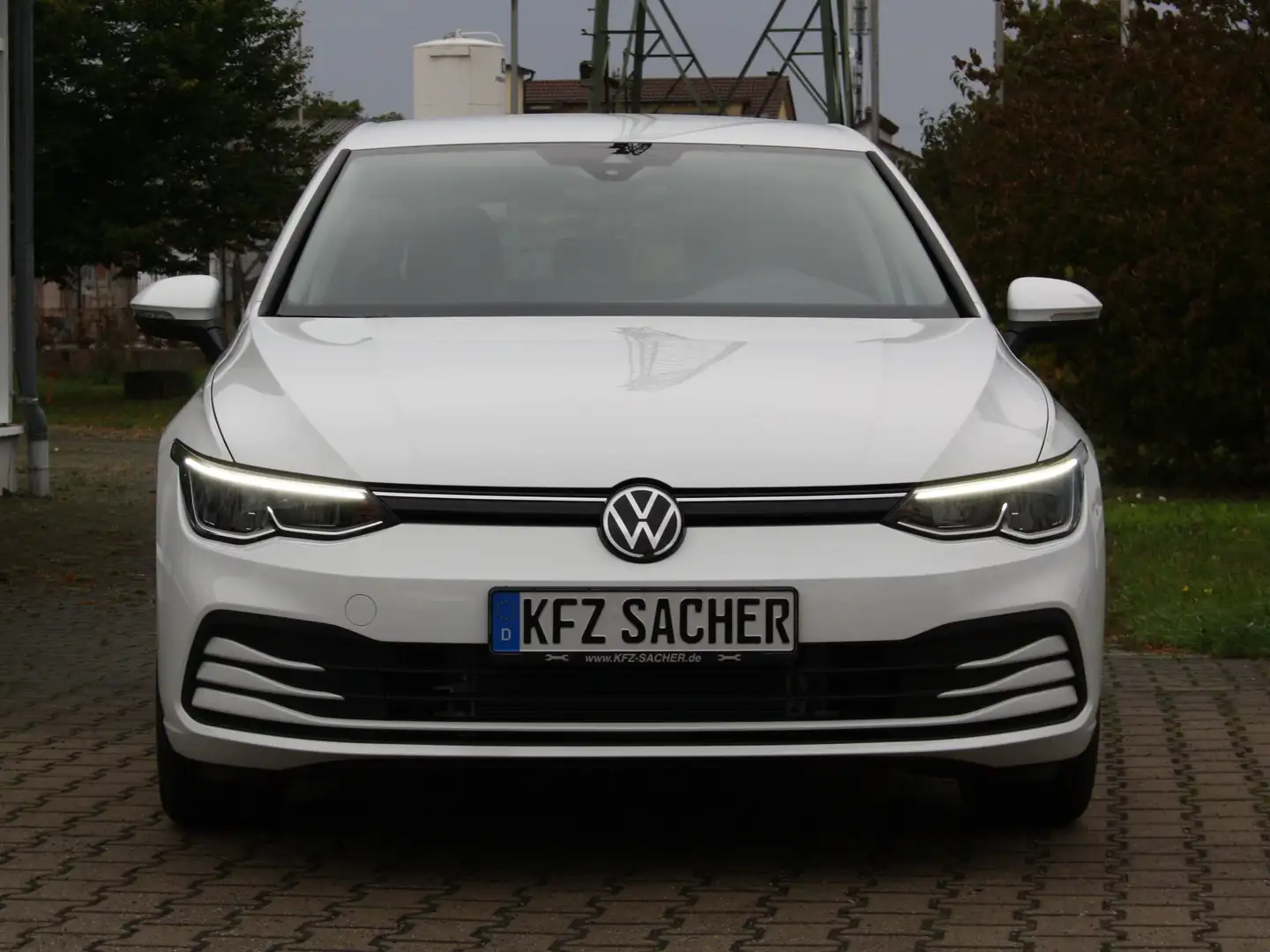 Volkswagen Golf Life Weiß - 2