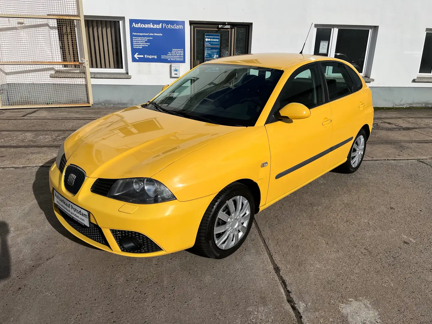 SEAT Ibiza Comfort Edition, TÜV neu, Klimaaut., Allwetter Jaune - 1