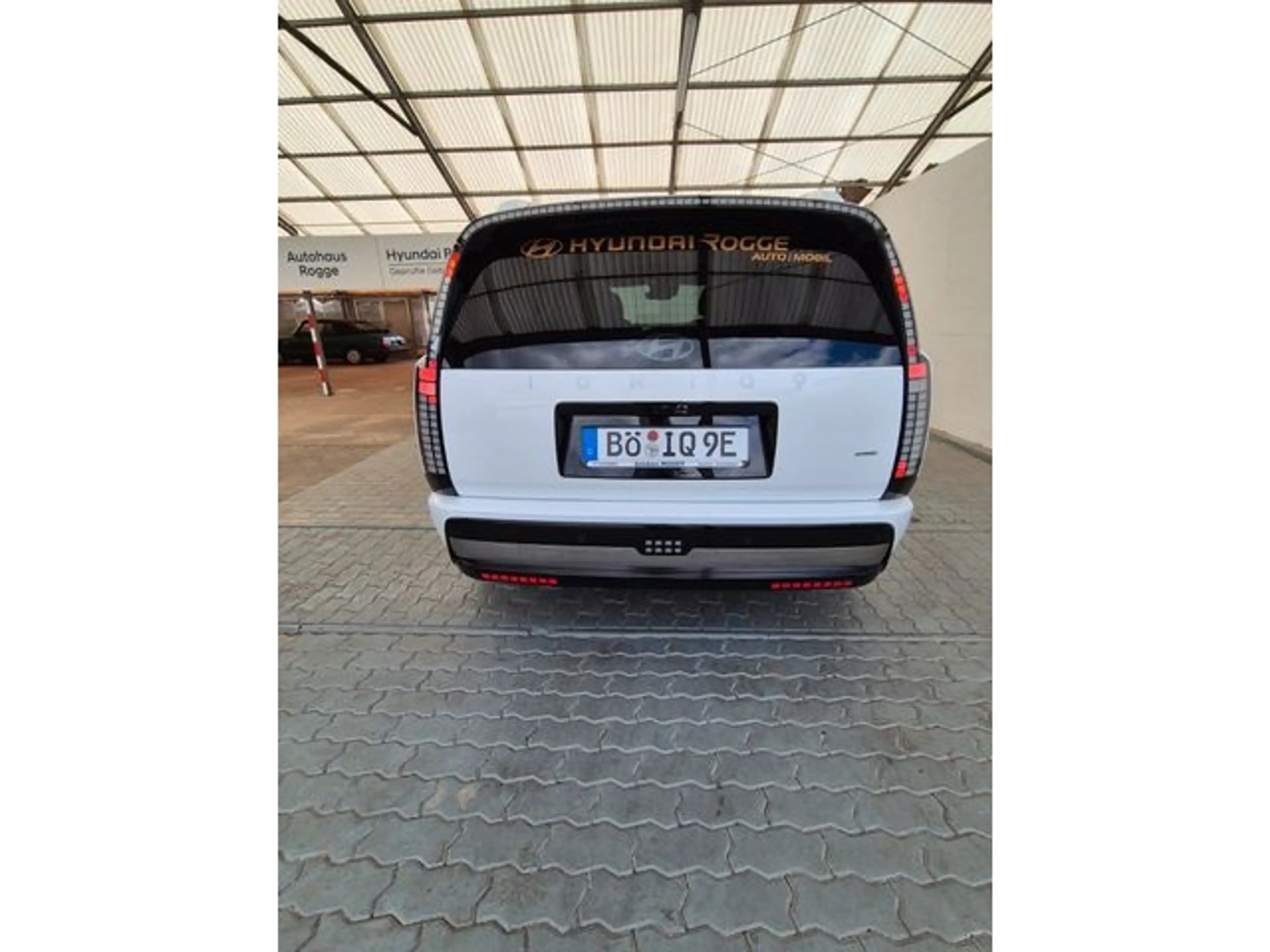 Hyundai IONIQ 9 110kW/h 4WD Uniq Headup — photo 8
