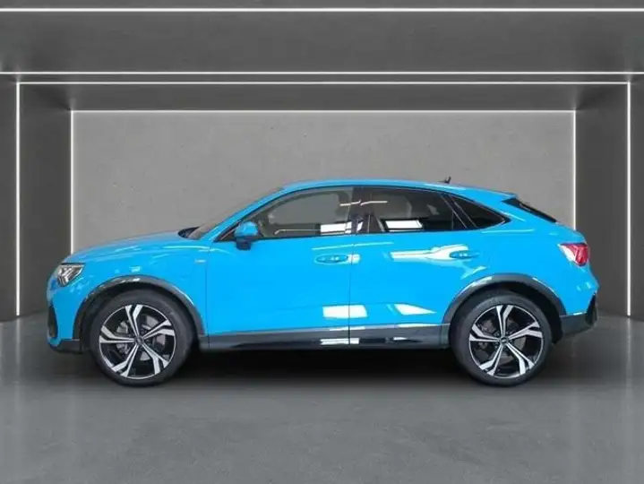 Audi Q3 2022, foto 3