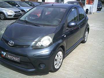 Aygo 1.0i Active Prêt à immatriculer