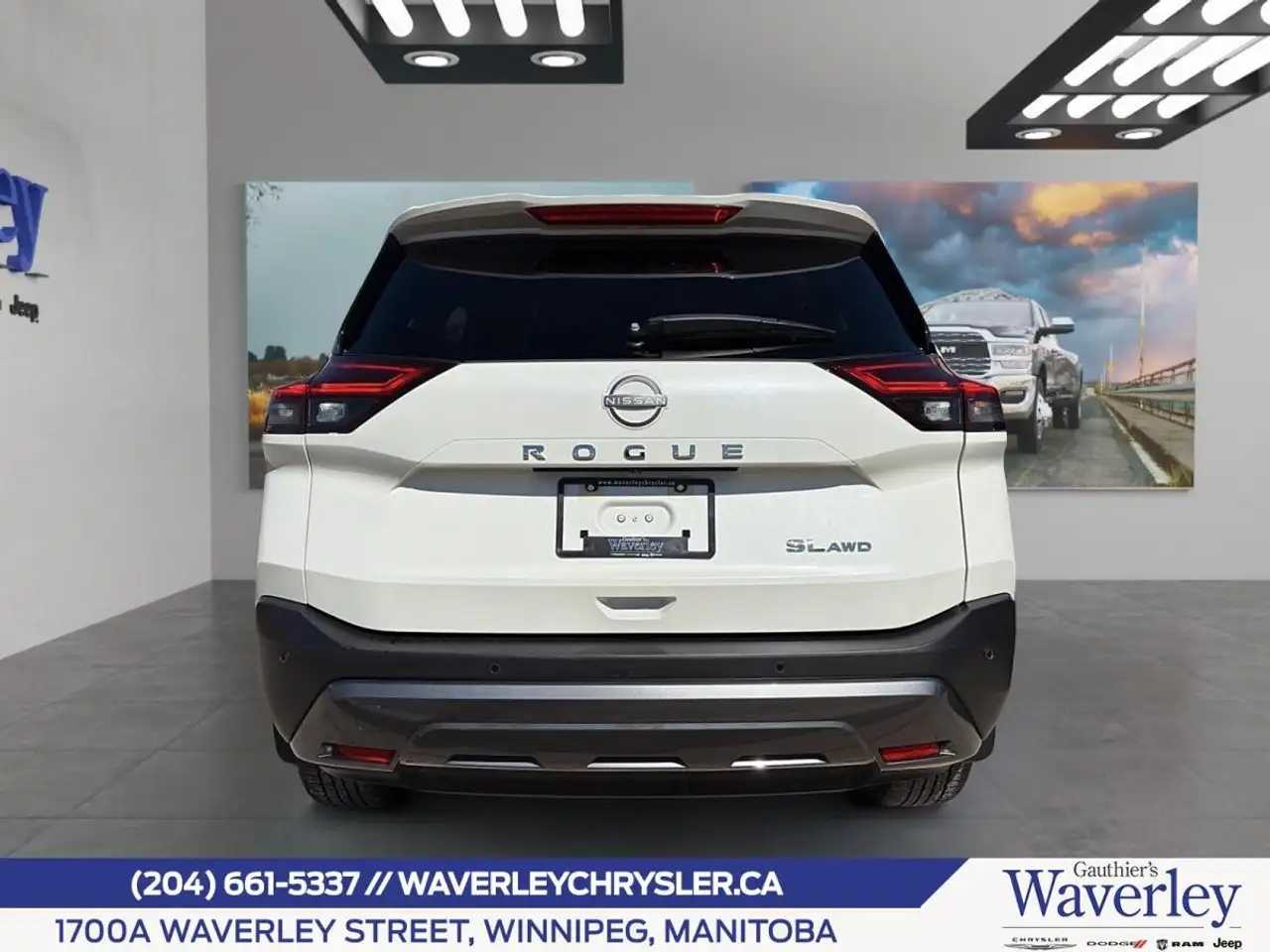 Nissan Rogue снимка Nissan Rogue