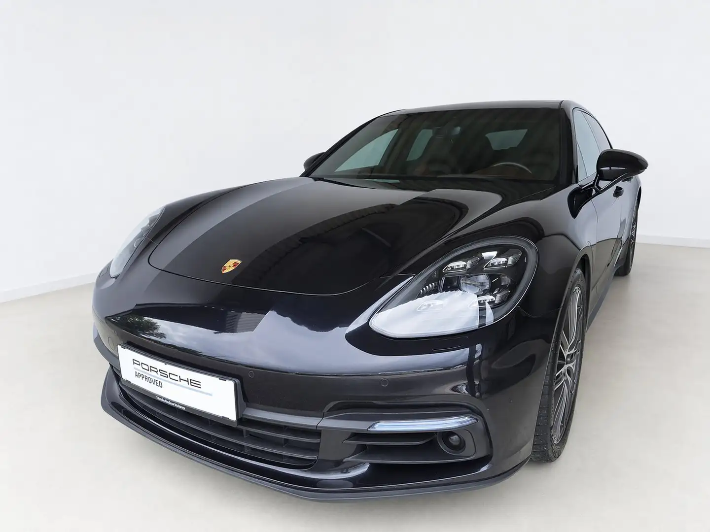 Porsche Panamera 4 E-Hybrid Sport Turismo Schwarz - 2