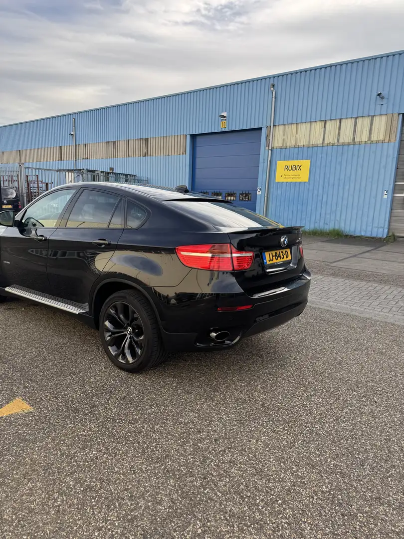 BMW xDrive35d High Exe. Чёрный - 2