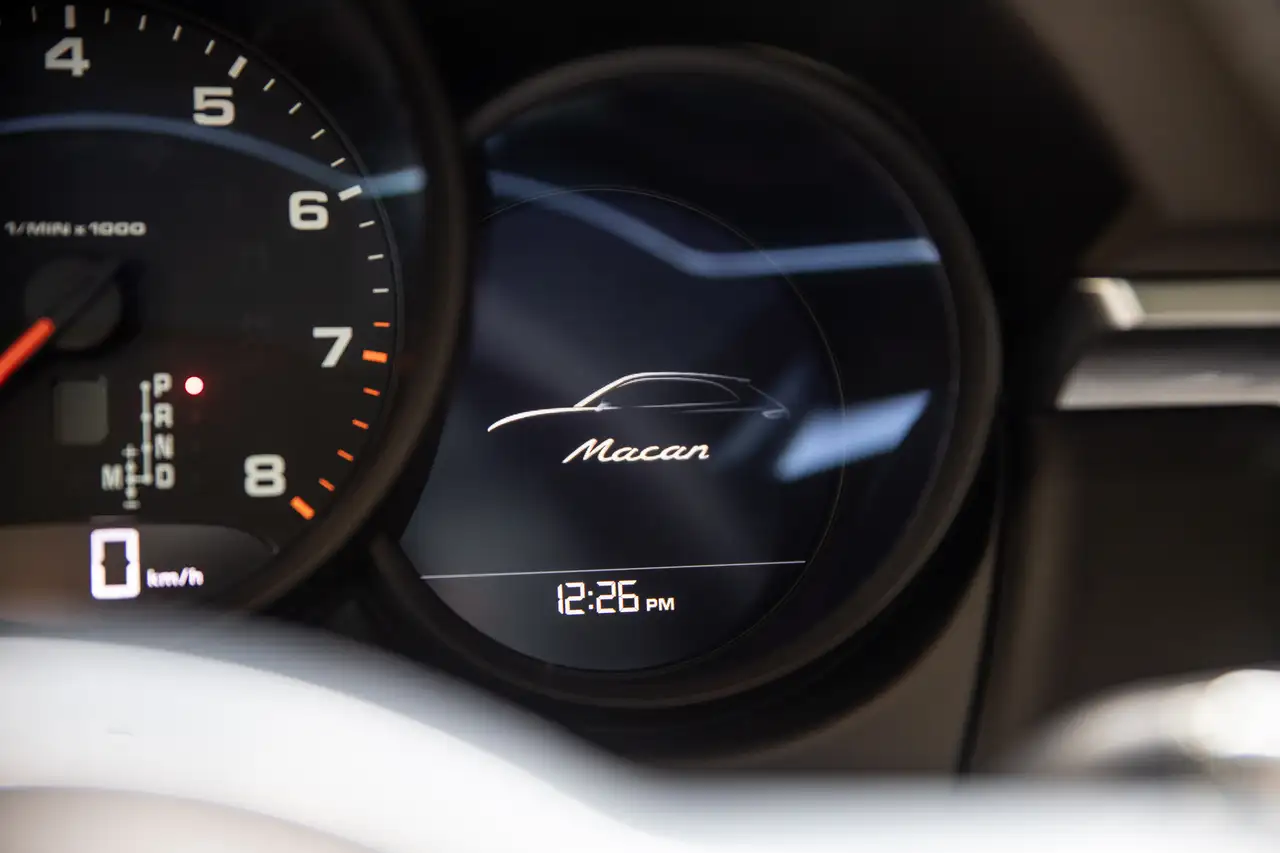 Porsche Macan снимка Porsche Macan