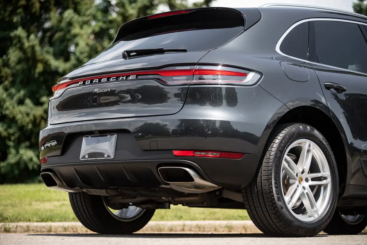 Porsche Macan снимка Porsche Macan