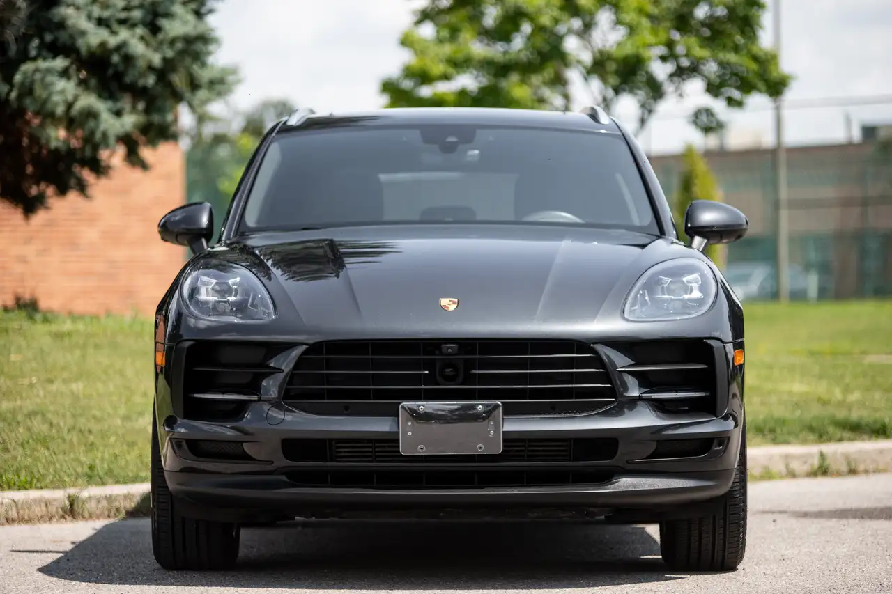 Porsche Macan снимка Porsche Macan