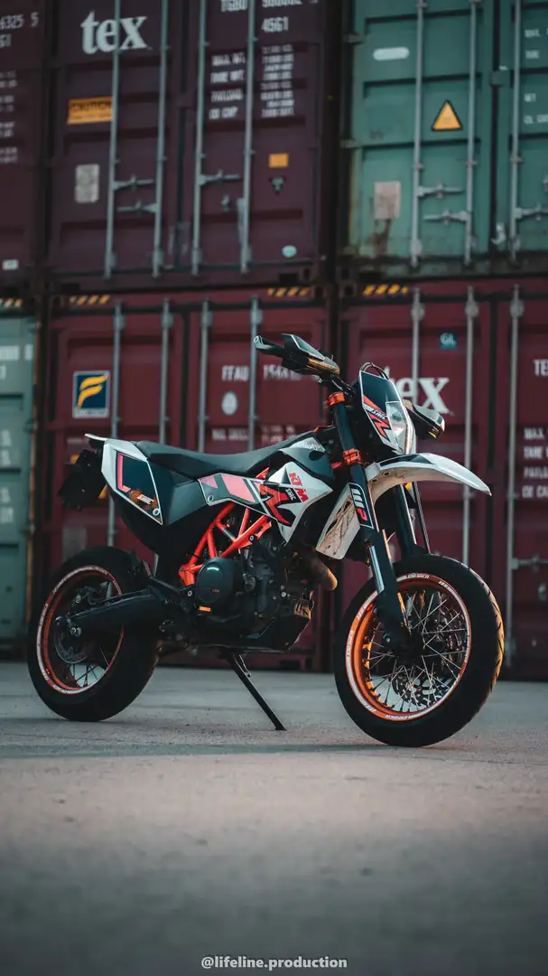 KTM 690 SMC R Euro 3 2017 Orange - 1
