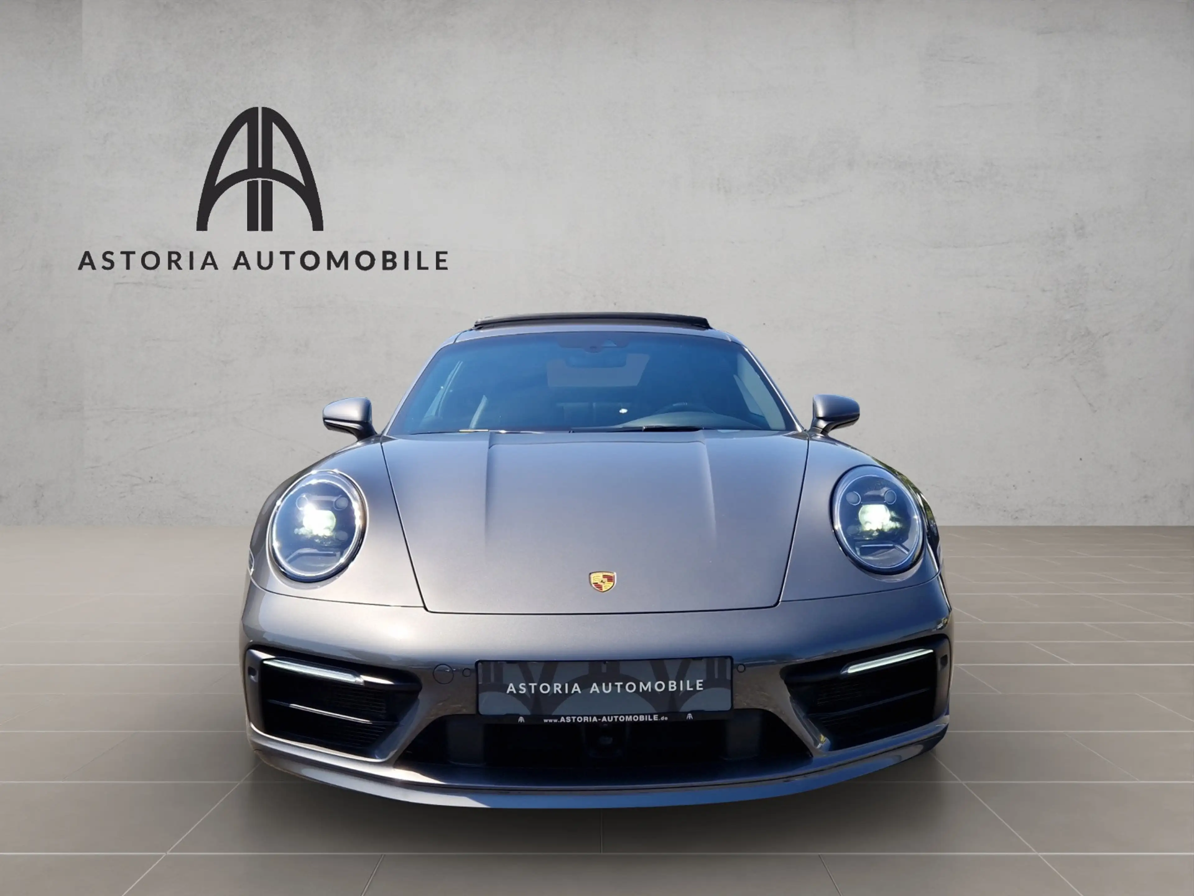 Porsche 911 Carrera S SportDesign Innodrive SDach 14w — photo 2