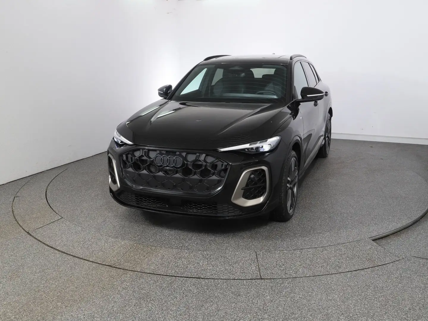 Audi Q5 SUV TDI quattro 150 kW Schwarz - 1