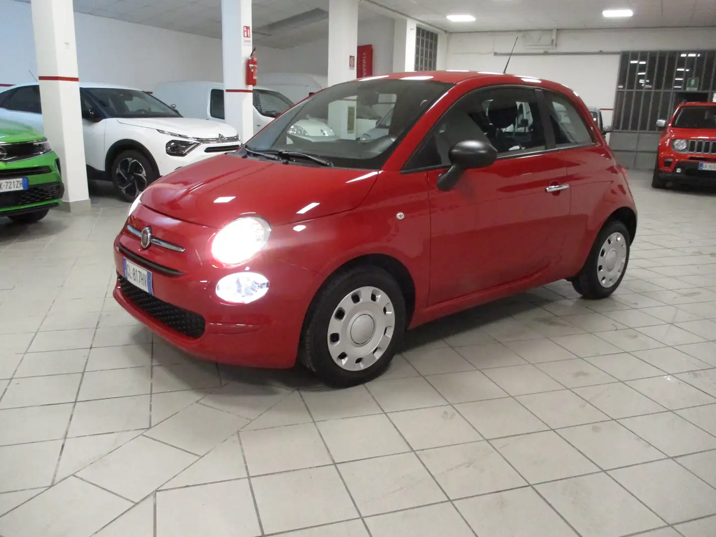 Fiat 500 1.0 HYBRID CULT (70CV) UNIPROPRIETARIO Rood - 1