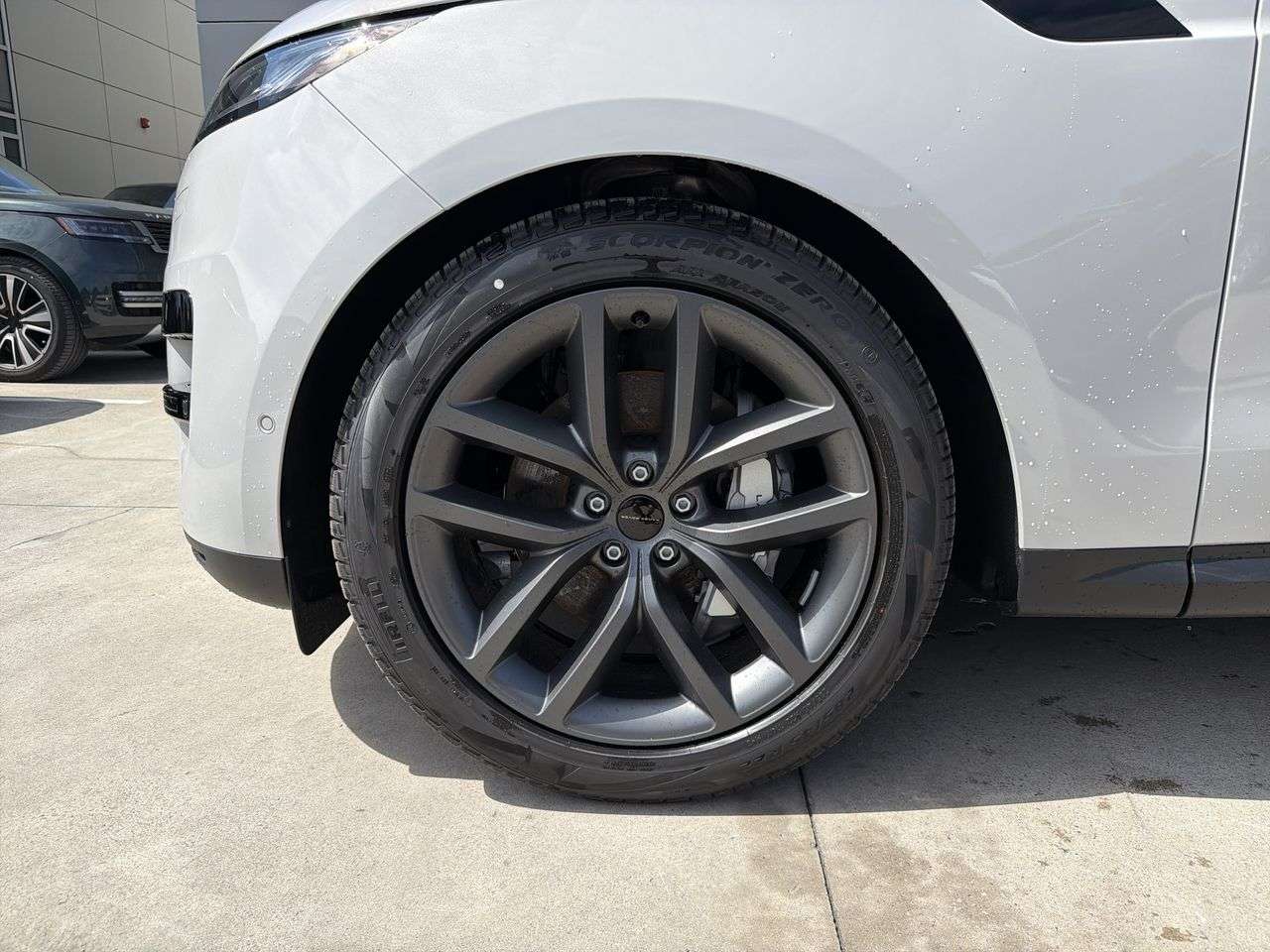 2026 Land Rover Range Rover Sport P360 S thumb 7
