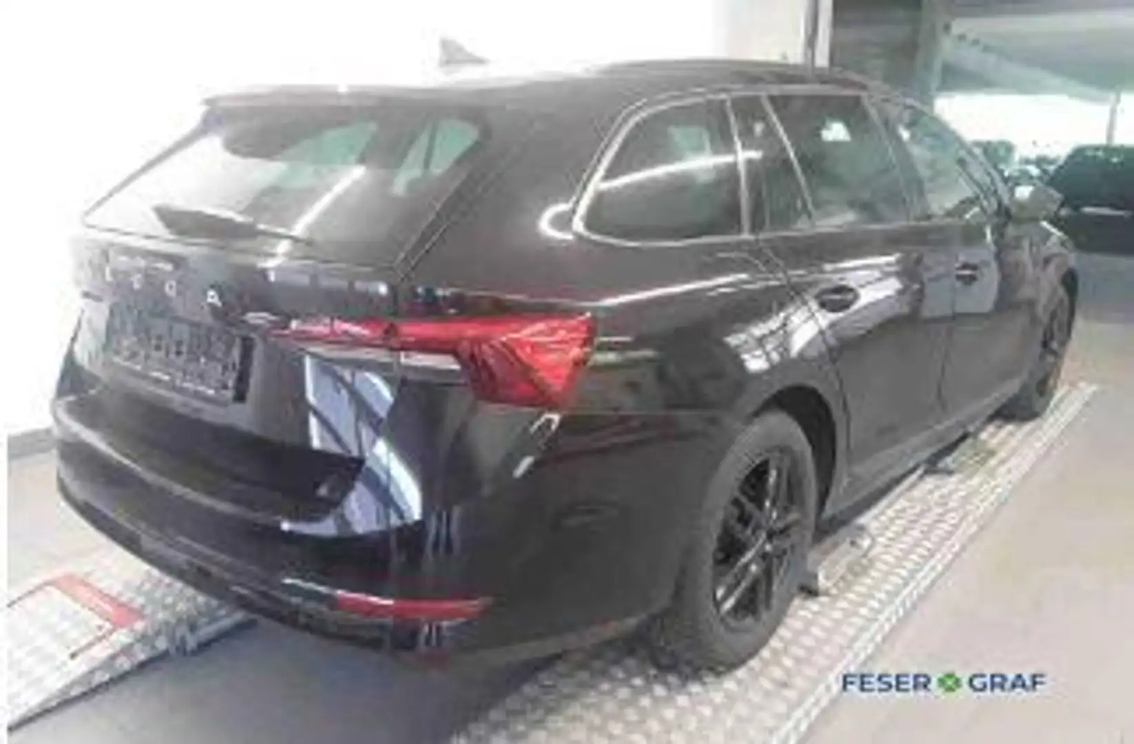 Skoda Octavia Combi Ambition 2.0 TDI DSG Navi AHK LED SiHz Schwarz - 2