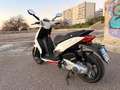 Aprilia Sportcity 125 One Blanco - thumbnail 7