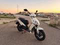 Aprilia Sportcity 125 One Blanco - thumbnail 4