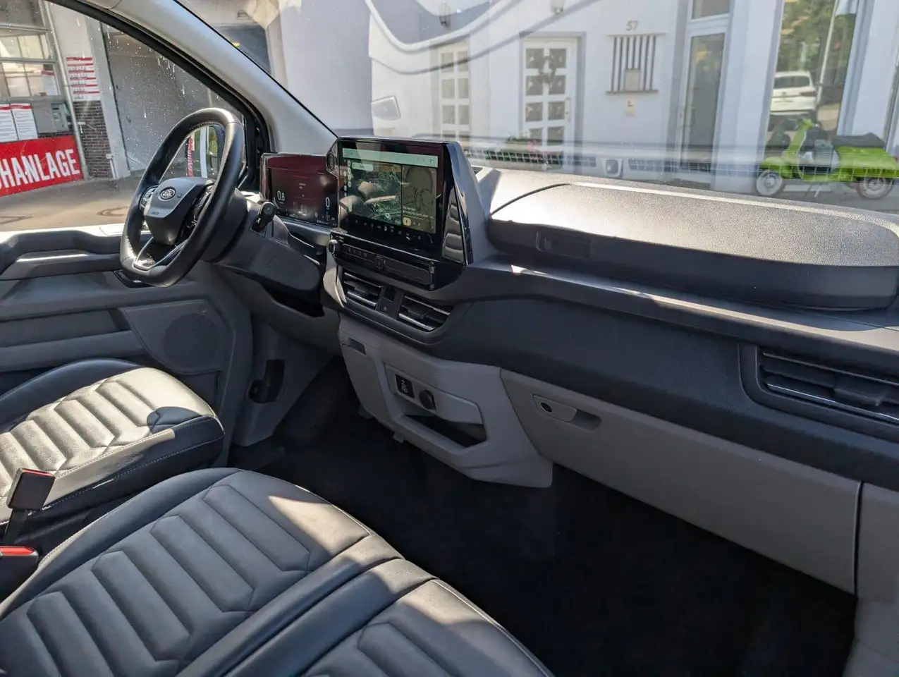 Ford Tourneo 2.0 Titanium L2 Tech, миниатюра 11