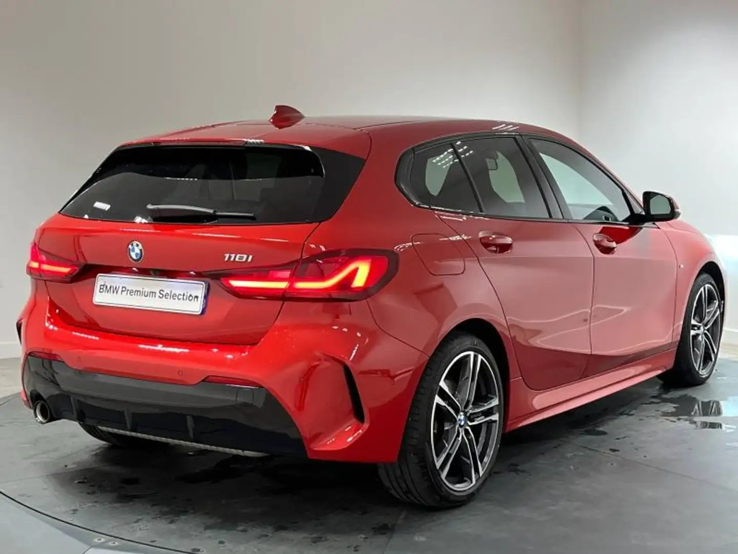 BMW 118 118iA 136ch M Sport DKG7 - 2