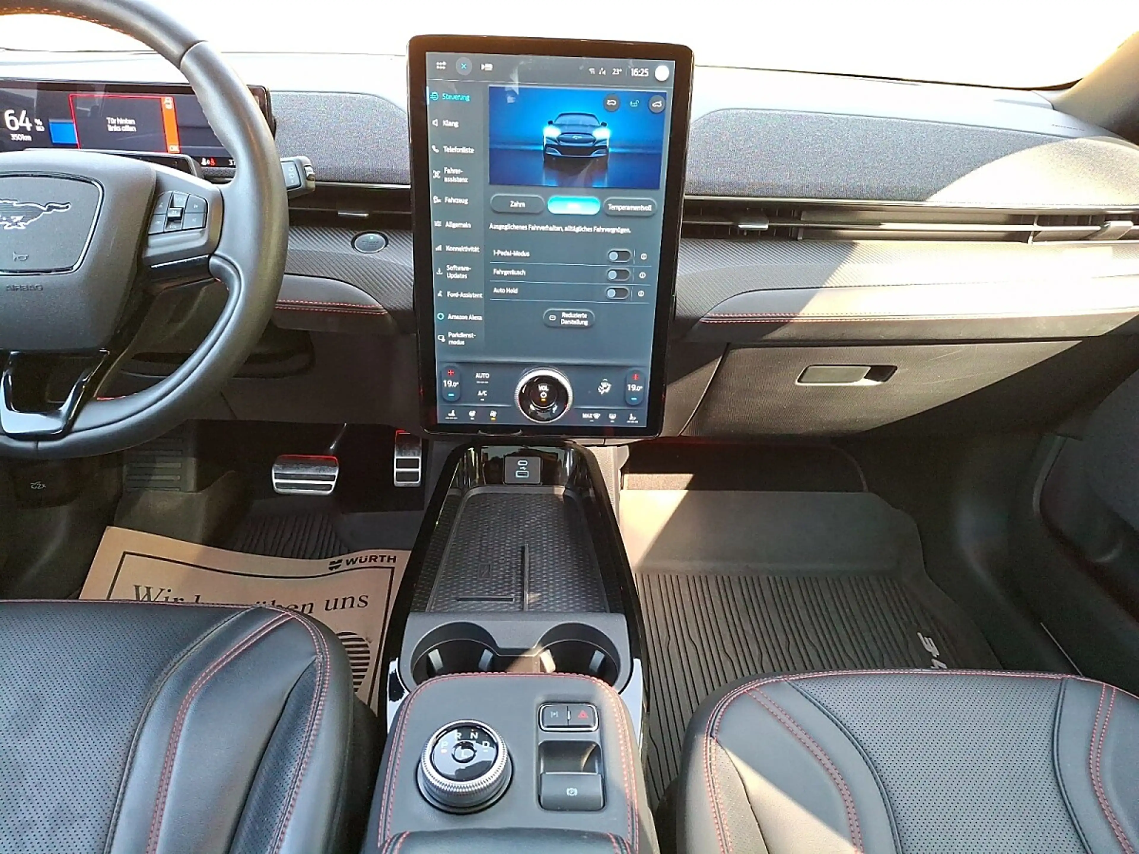 Ford Mustang Mach-E AWD Elektro Extended Range — photo 12