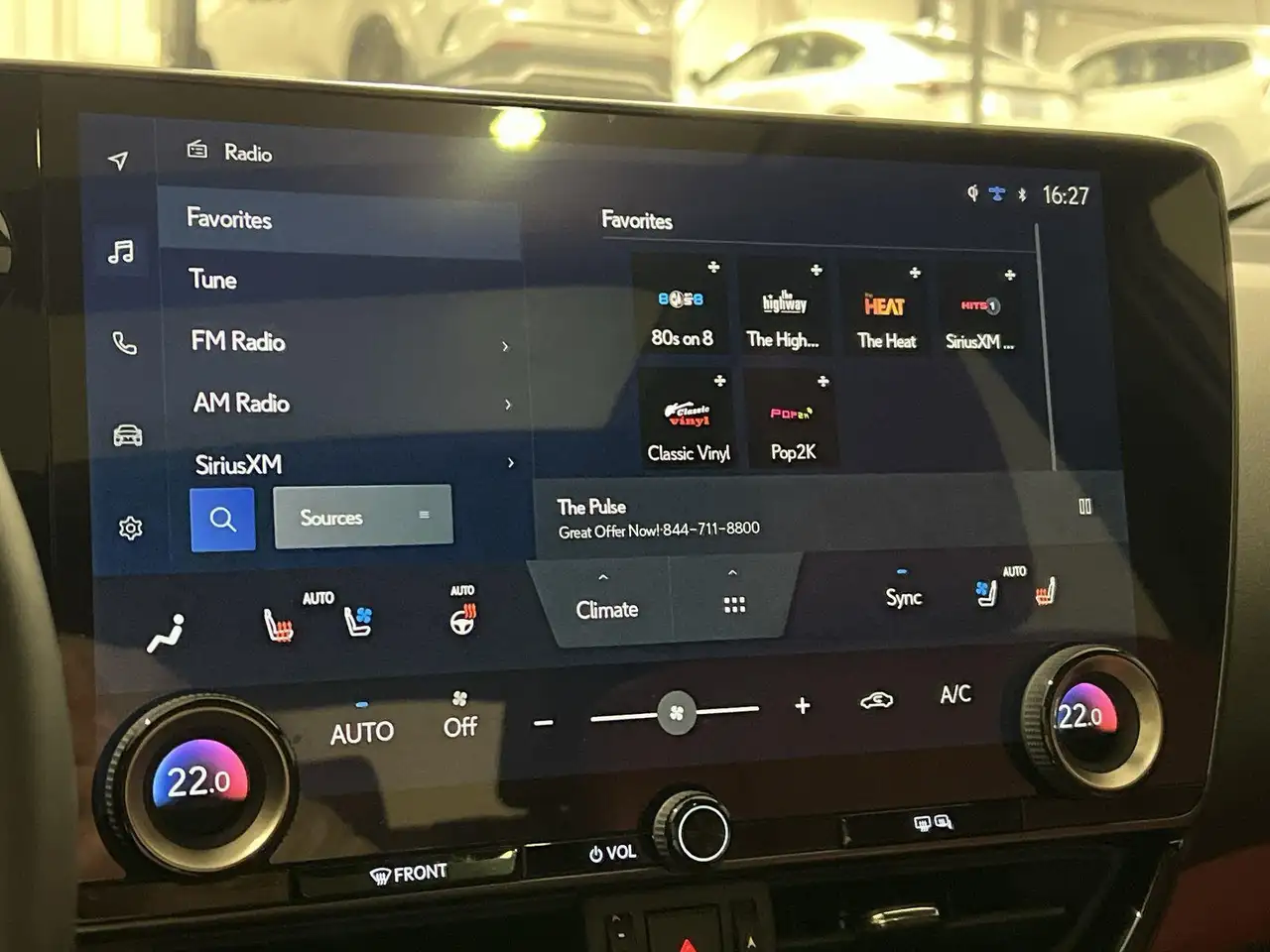 Lexus NX снимка Lexus NX