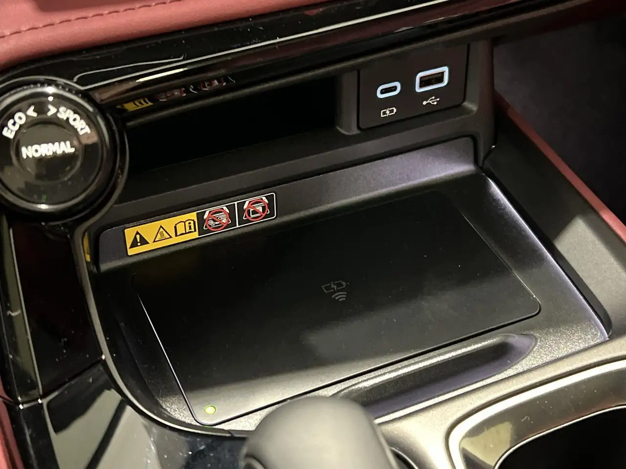 Lexus NX снимка Lexus NX