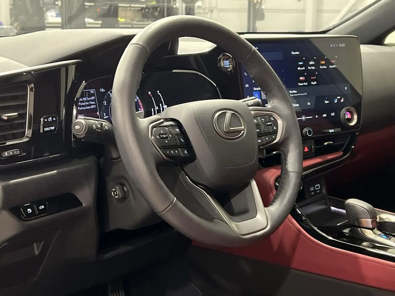Lexus NX снимка Lexus NX