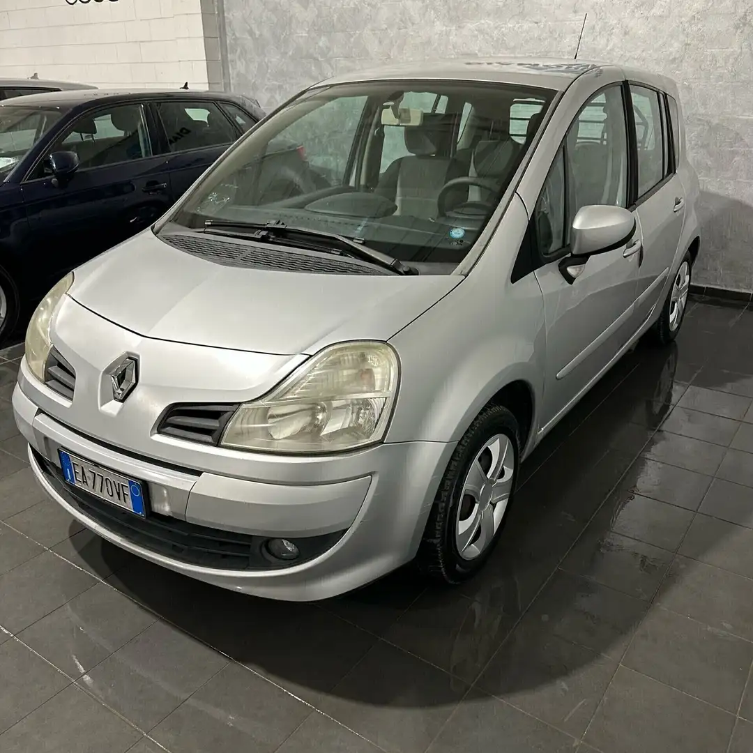 Renault Modus Grand Modus 1.5 dCi 85CV Dynamique Argento - 2