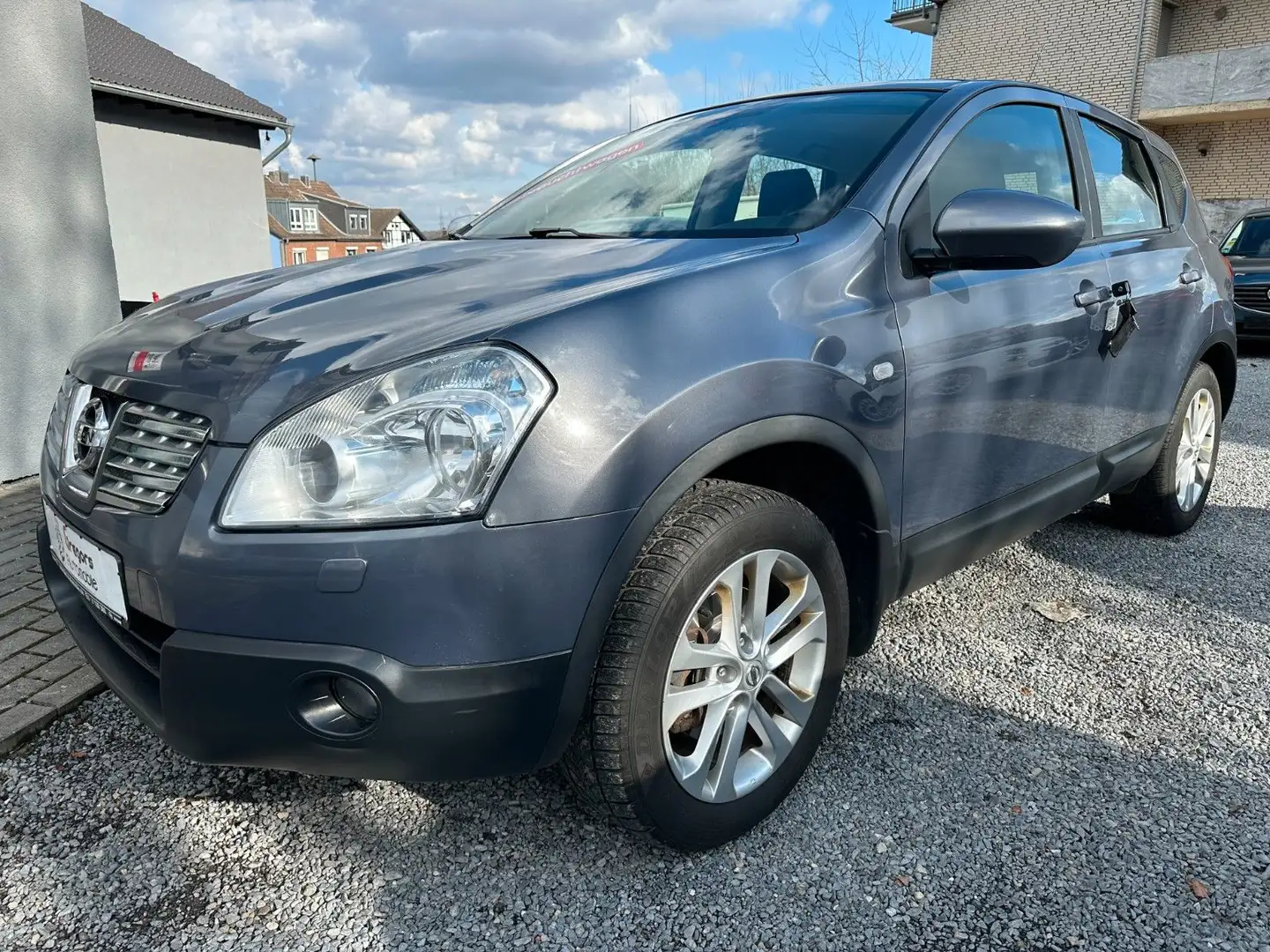 Nissan Qashqai Visia Grau - 2