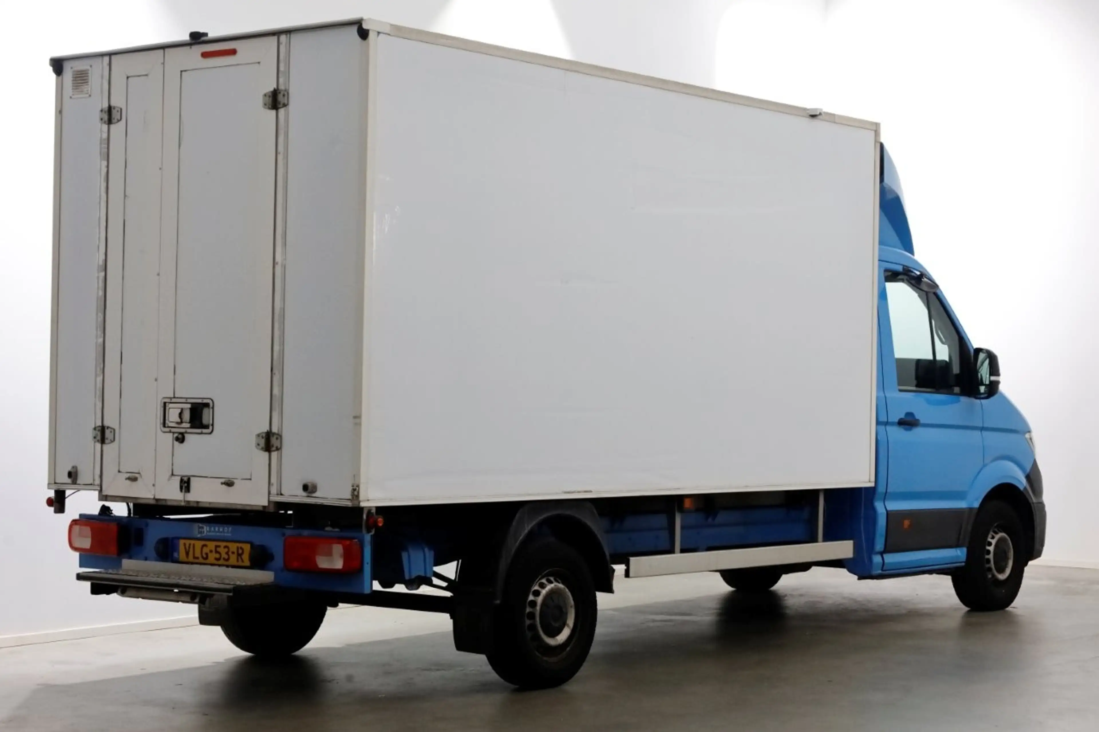 Volkswagen Crafter 35 2.0 TDI E6 Bakwagen met achterdeuren 2-Persoons — photo 2