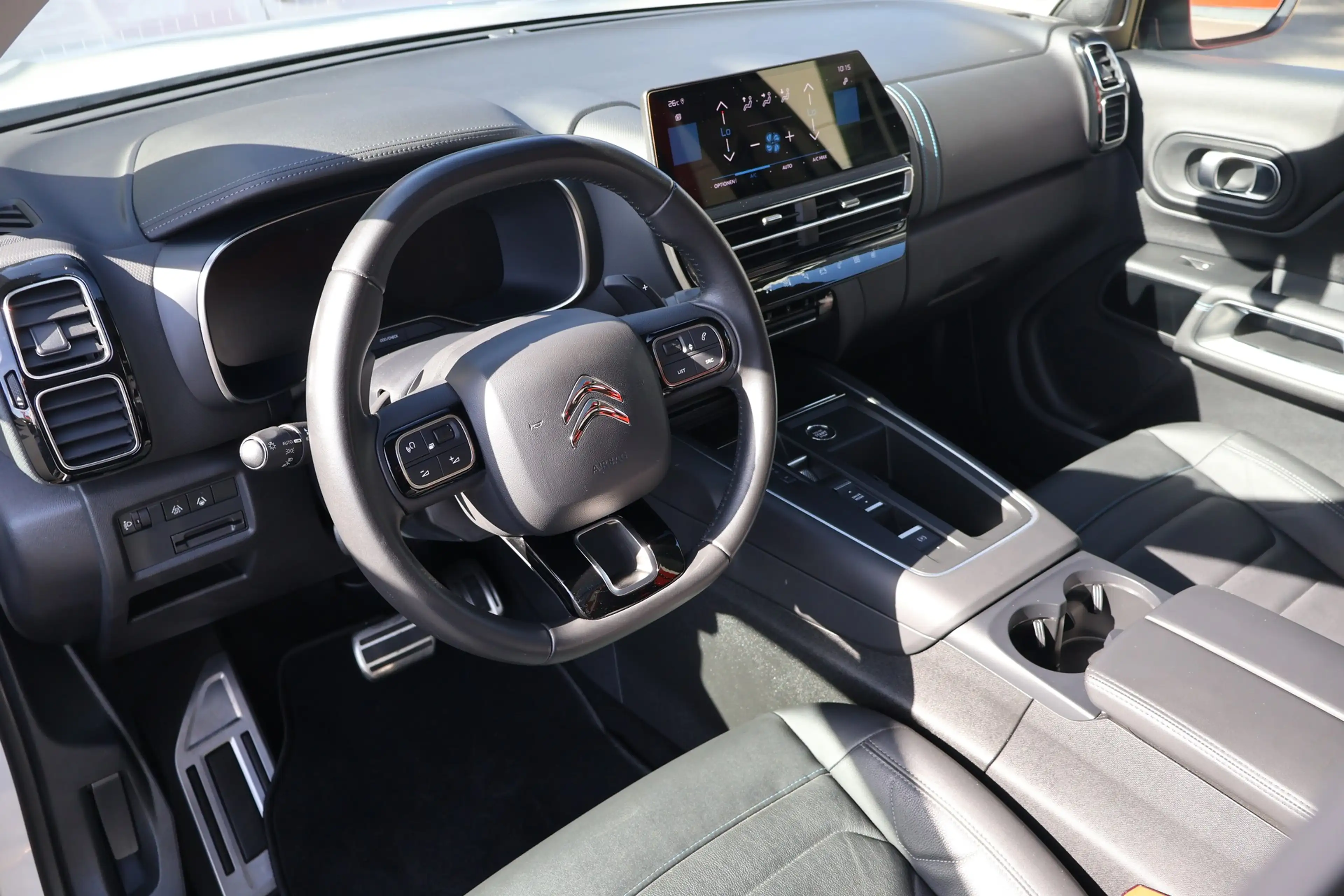 Citroen C5 Aircross 1.2 12V e-THP Shine LED Navi ACC PDC — photo 8