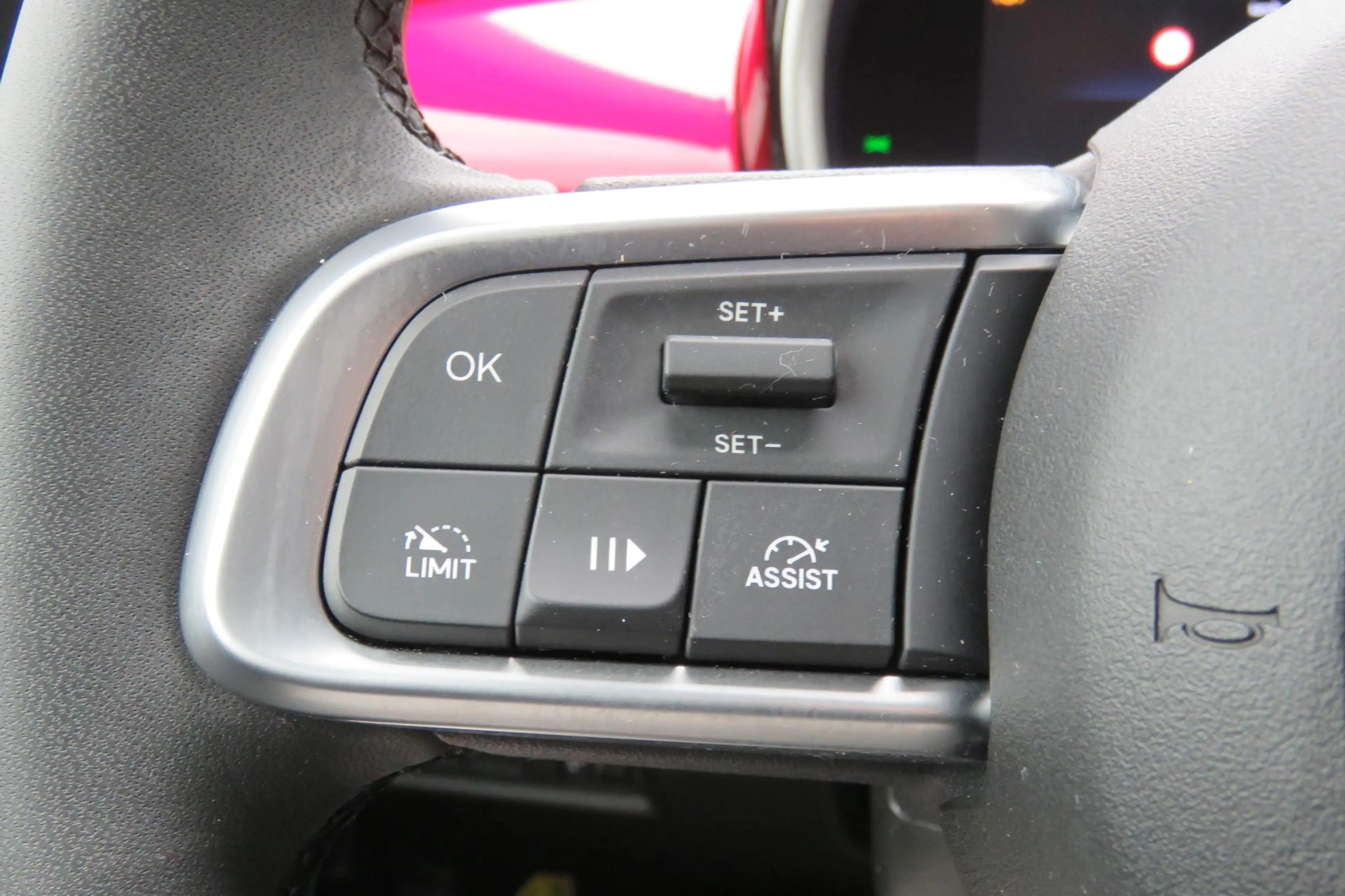 Fiat 600e RED 54 kWh | Apple Carplay / Android Auto | LED | — photo 15
