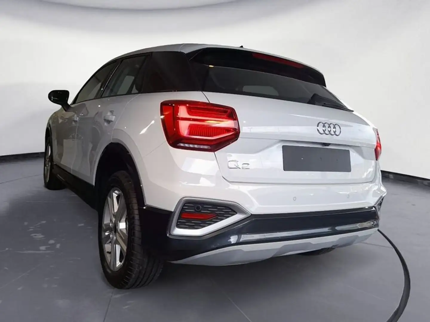 Audi Q2 35 TDI S tronic Business Advanced - 2