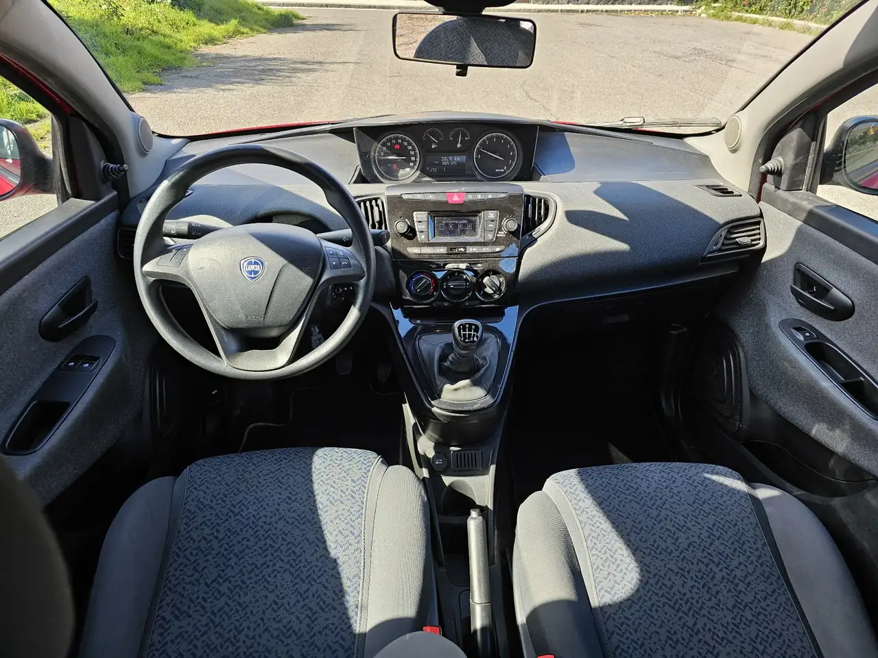 Lancia Ypsilon 2022 — фото 7