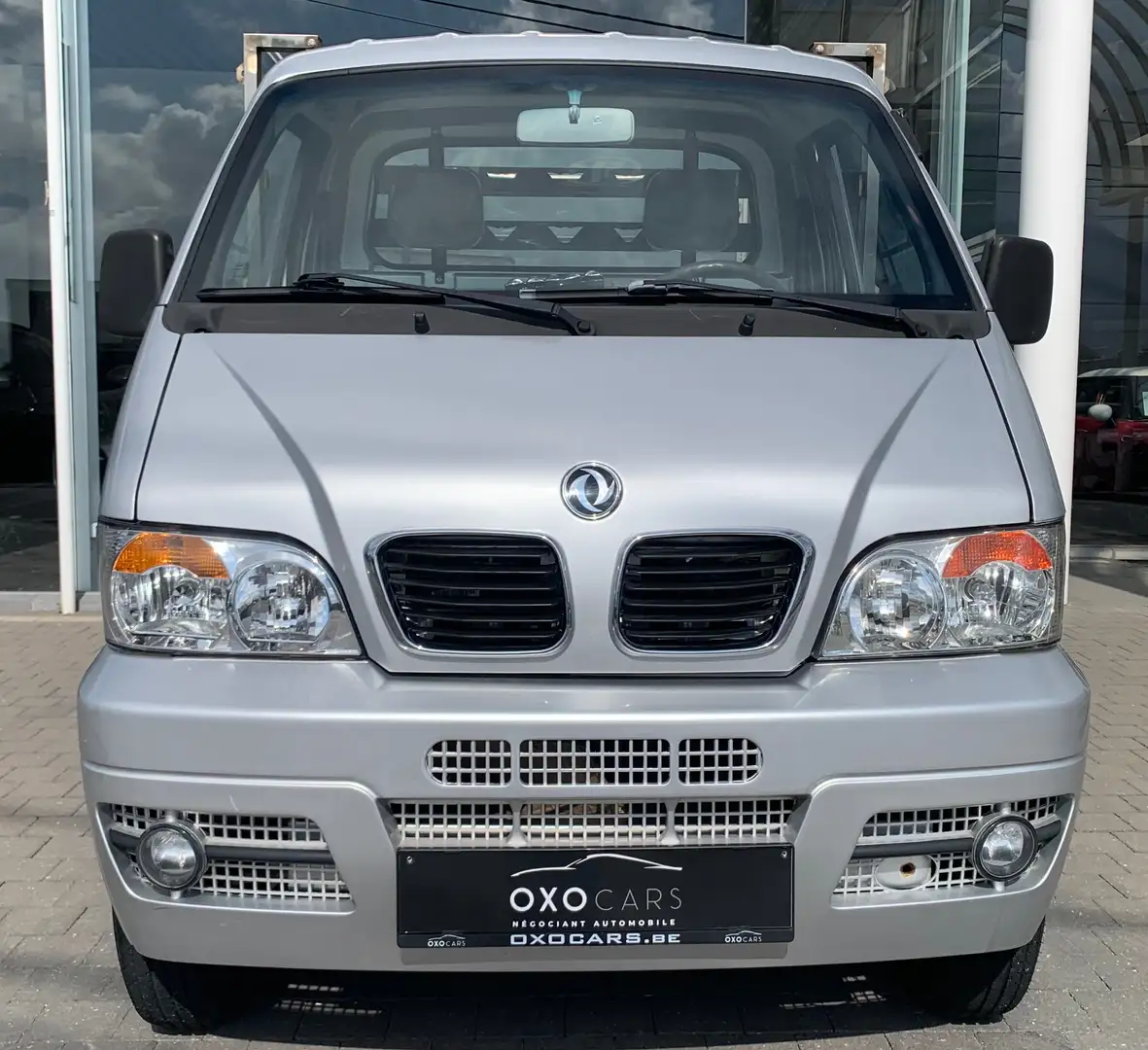 Giotti Victoria Gladiator S2 1.3 Essence 79CV / PICK UP / BENNE BASCULANTE 900KG / TRIBENNE HYDRAULIQUE / SEULEMENT 9.000KM / PRIX NEUVE: 28.000€ Grau - 2