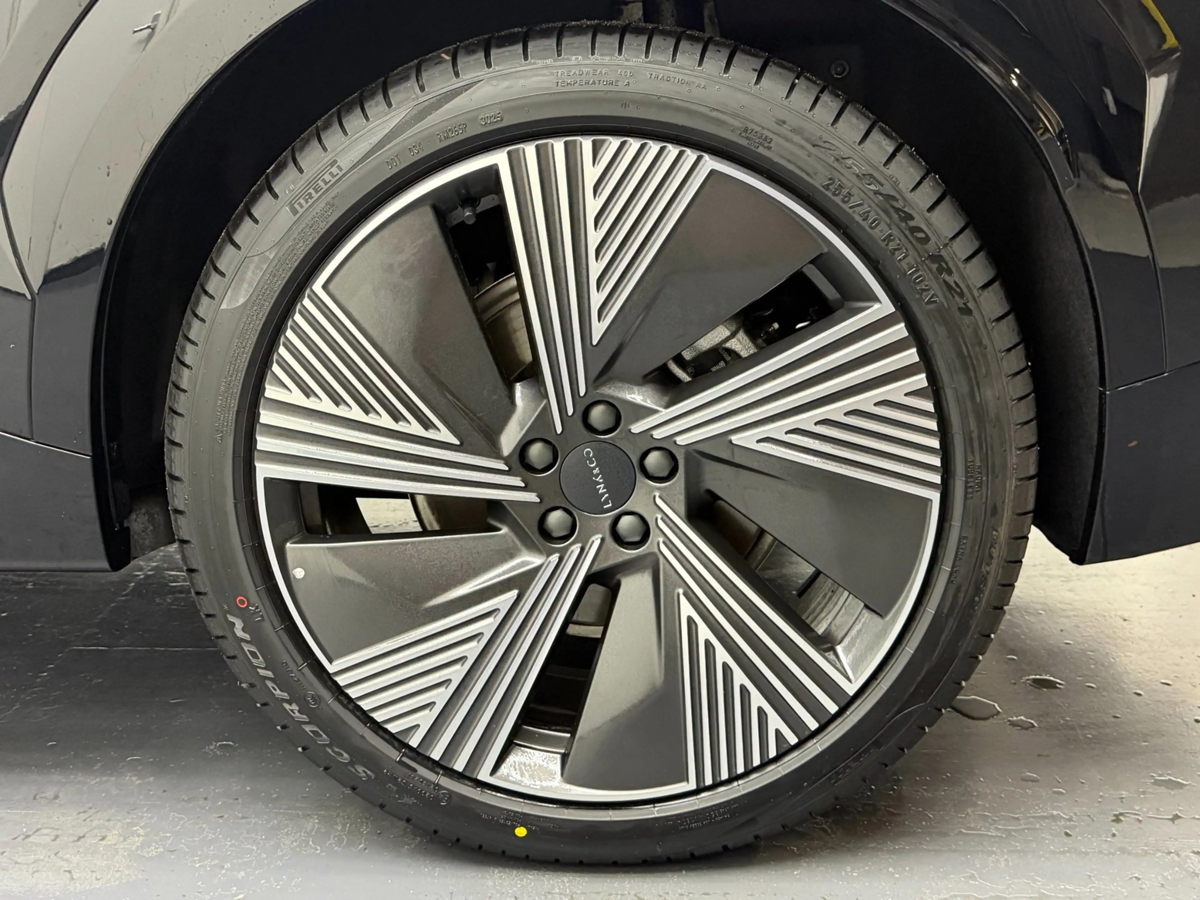 Lynk & Co 08 1.5 More - 200km Elektrisch - Pano - Harman Kardon — photo 7