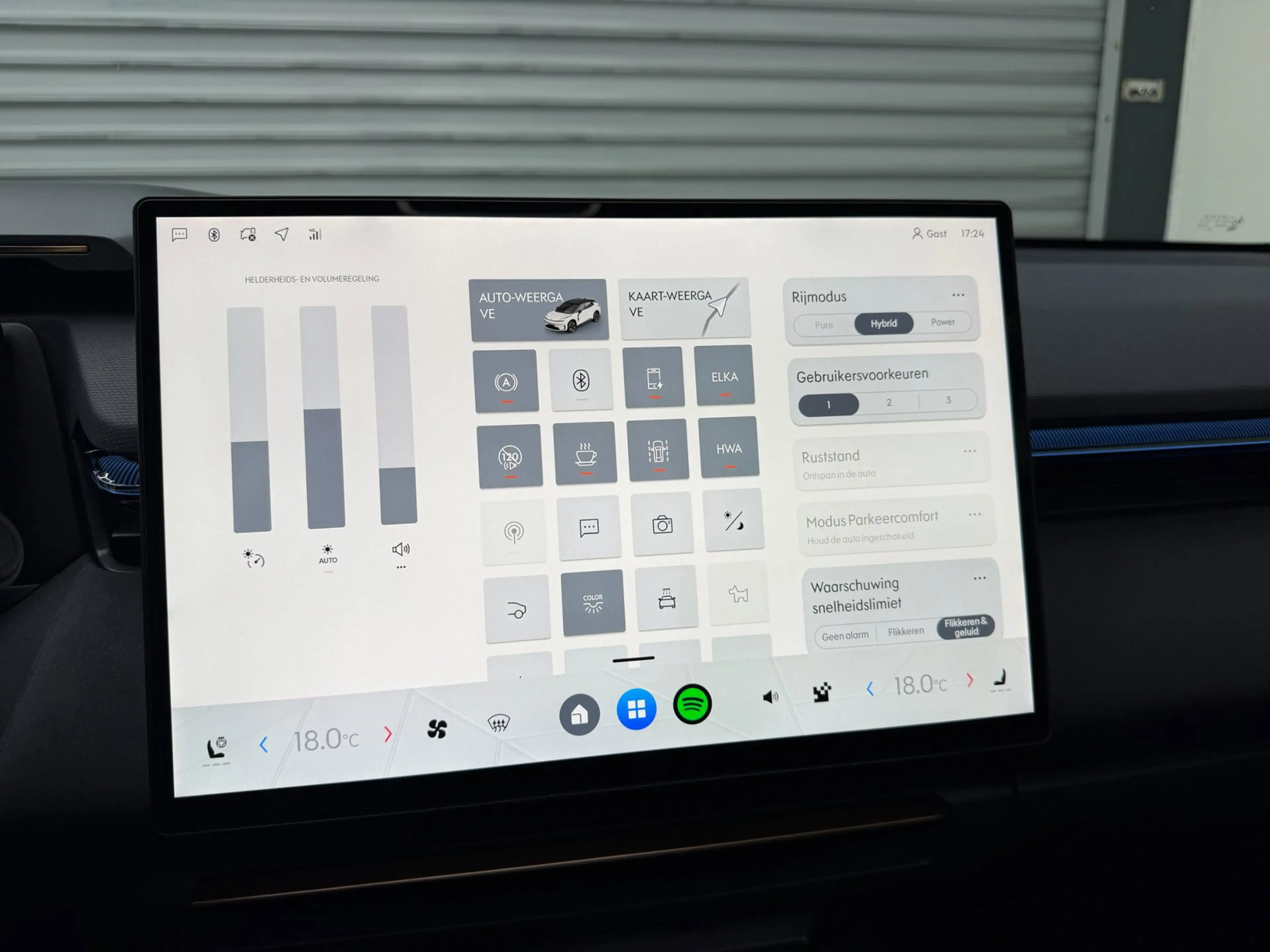 Lynk & Co 08 1.5 More - 200km Elektrisch - Pano - Harman Kardon — photo 40