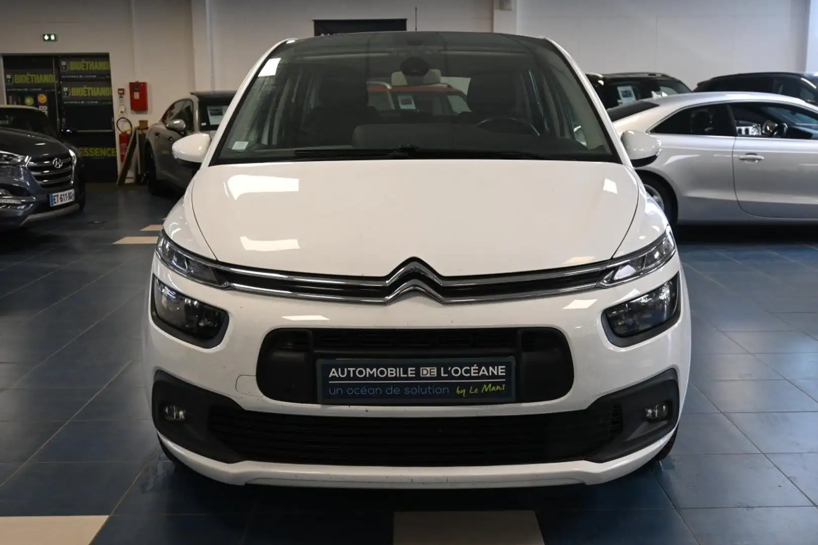 Citroen C4 Picasso BUSINESS BlueHDi 100 S&S BVM5 Business Blanc - 2