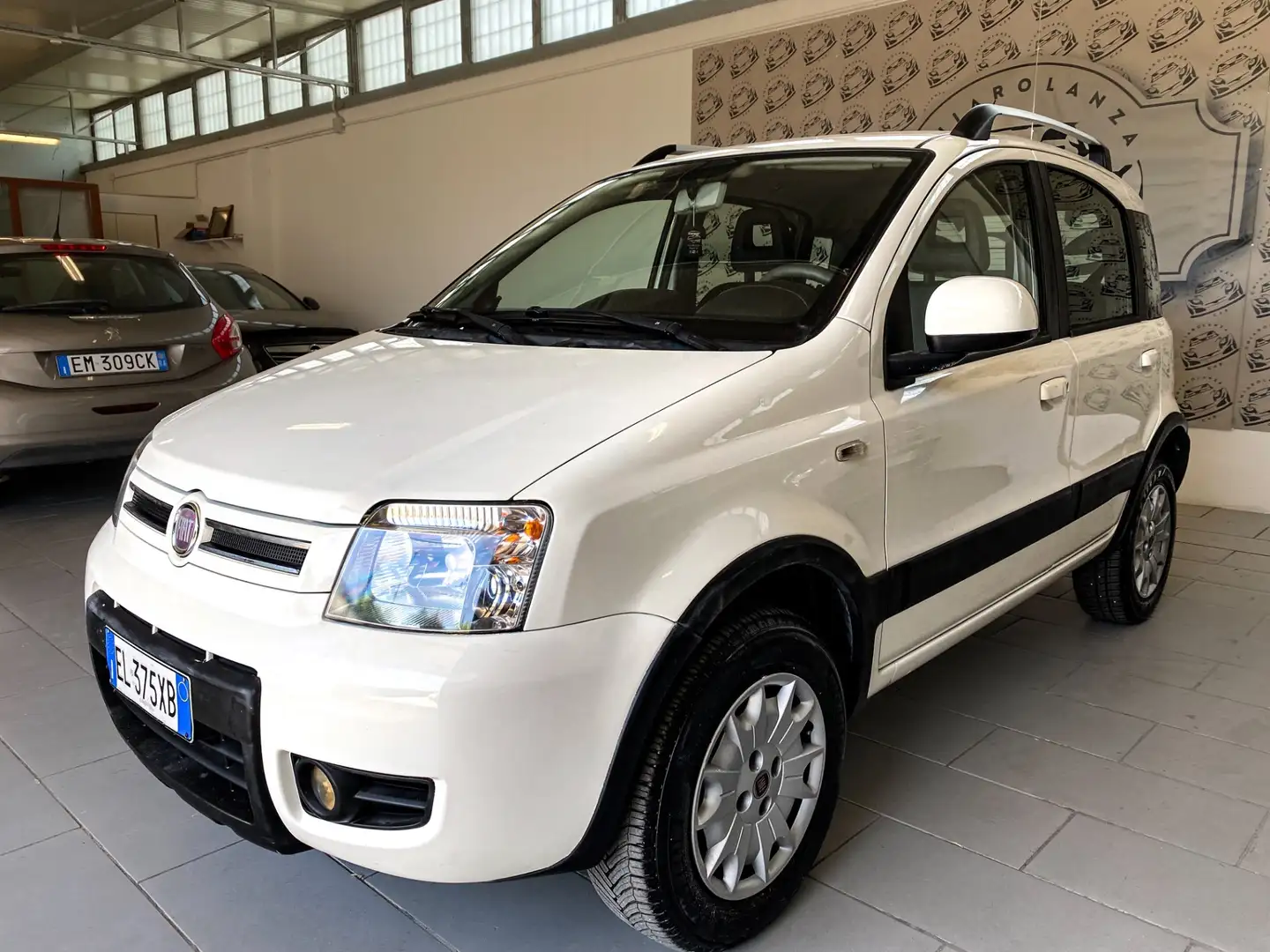 Fiat Panda 1.2 4x4 Climbing Wit - 1