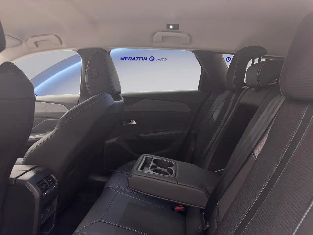 Peugeot 308 PureTech Turbo 130 S&S EAT8 SW Allure, миниатюра 21