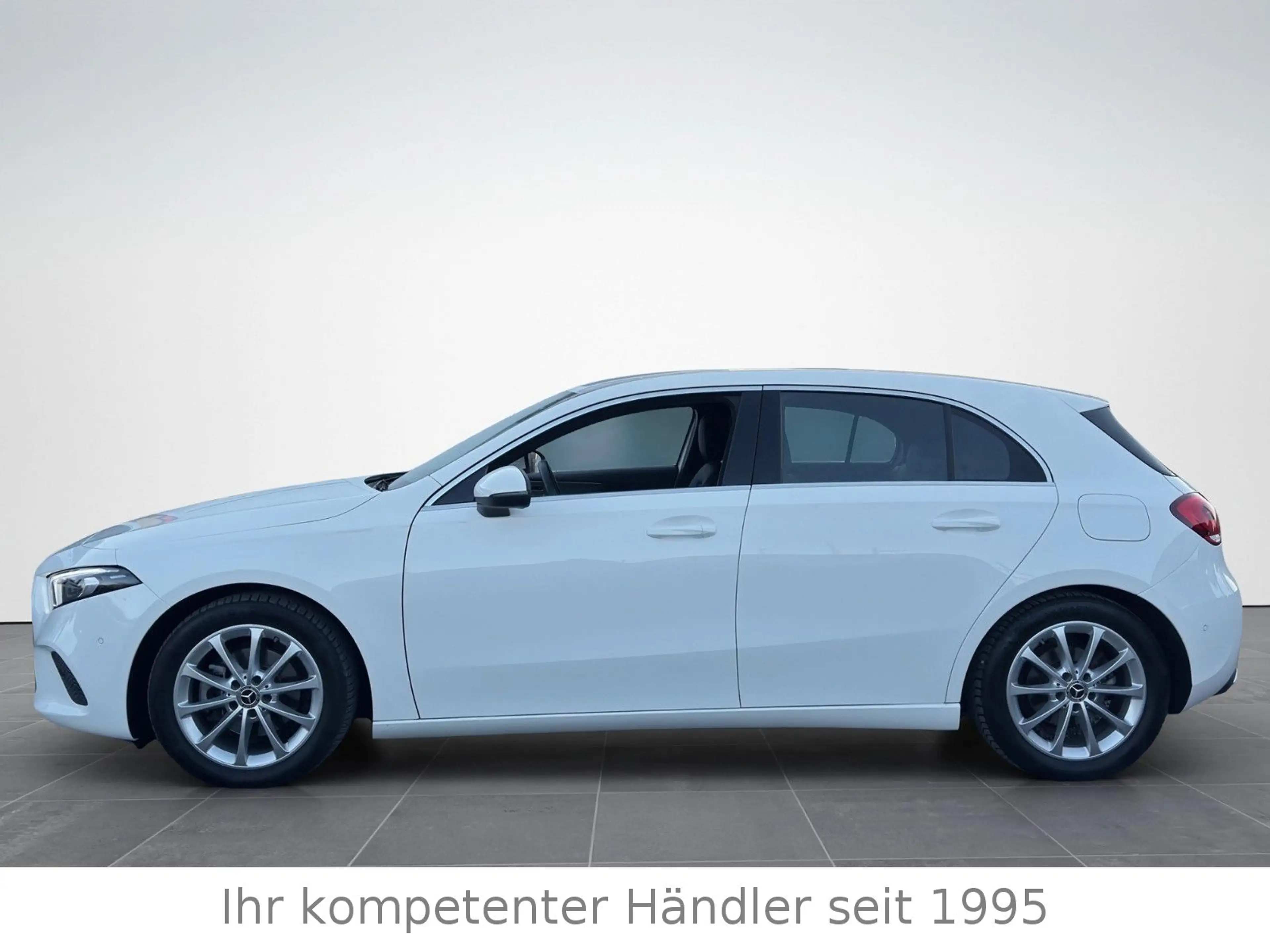 Mercedes-Benz A 180 *LED*Widescreen*PDC*Navi*Spur.*Garantie — photo 8