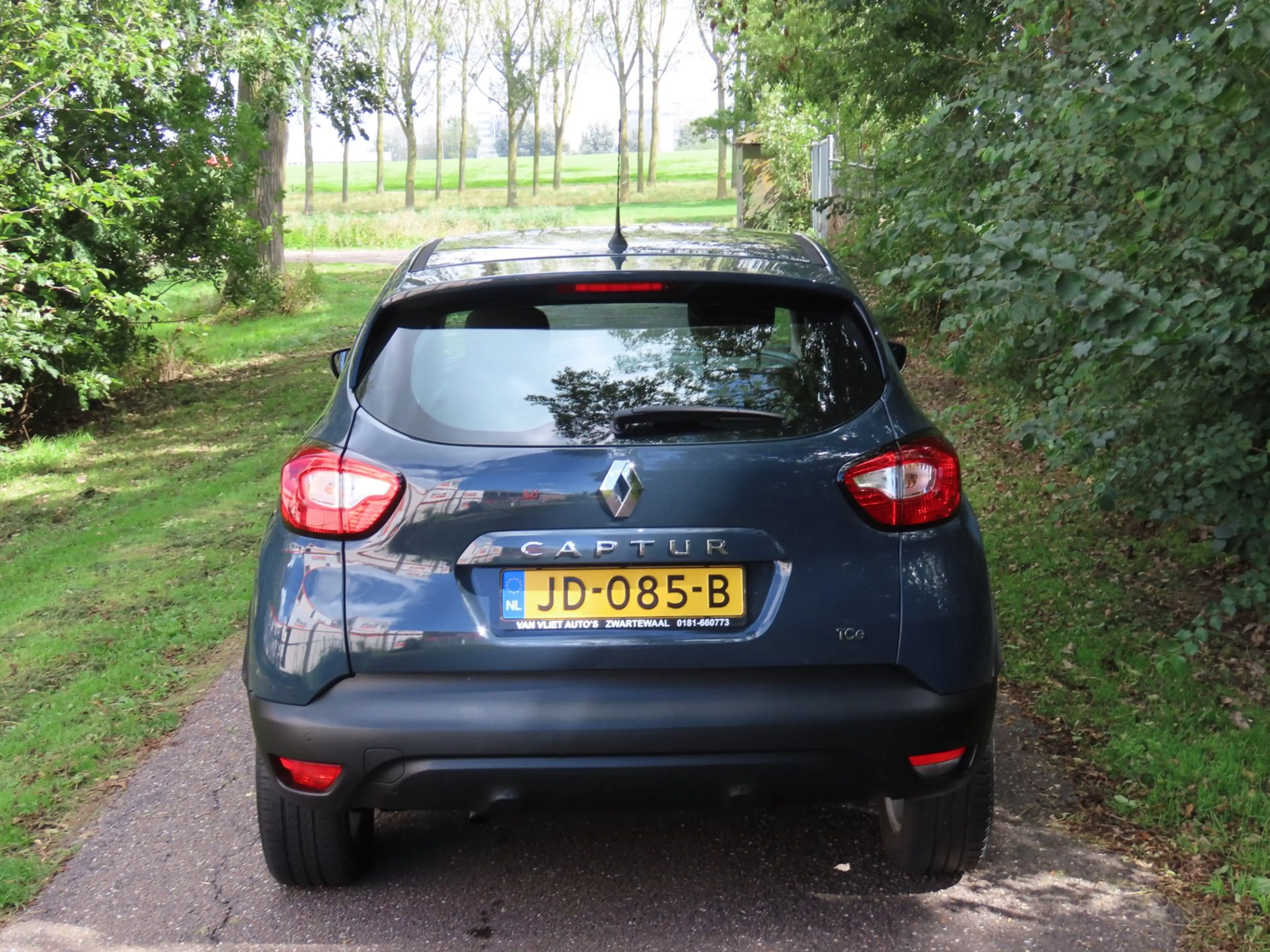 Renault Captur 0.9 TCe Expression — photo 4
