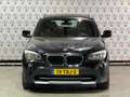 BMW X1 SDrive20i Business/PANO/NAVI/CRUISE/AIRCO/XENON Zwart - thumbnail 2