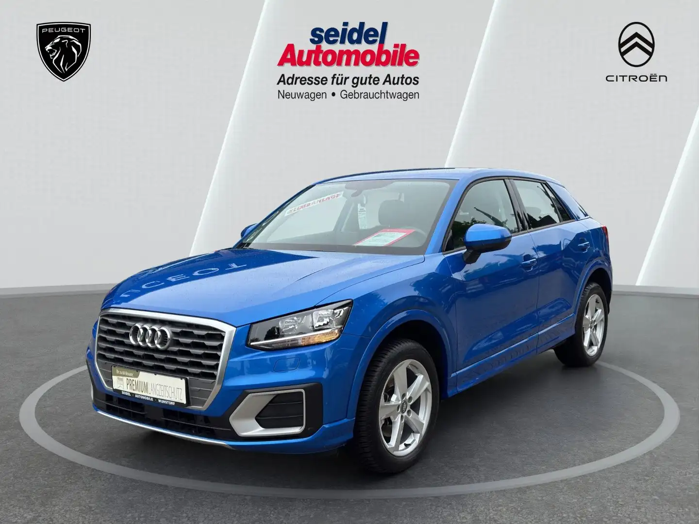 Audi Q2 1.4 TFSI sport 1.Hand, wenig KM, NAVI MMI Blau - 1