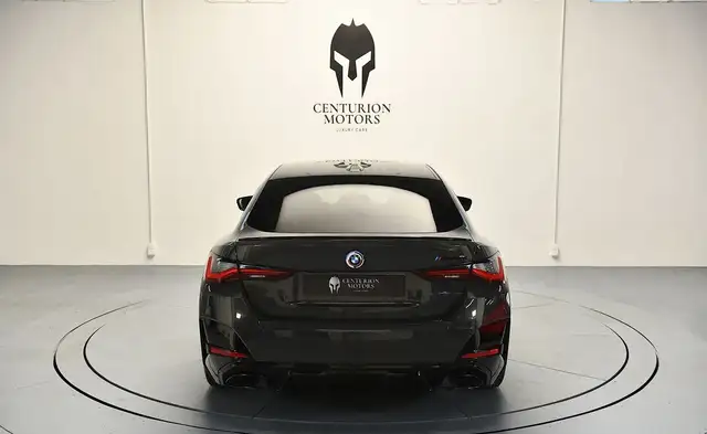BMW 4 Series view 5