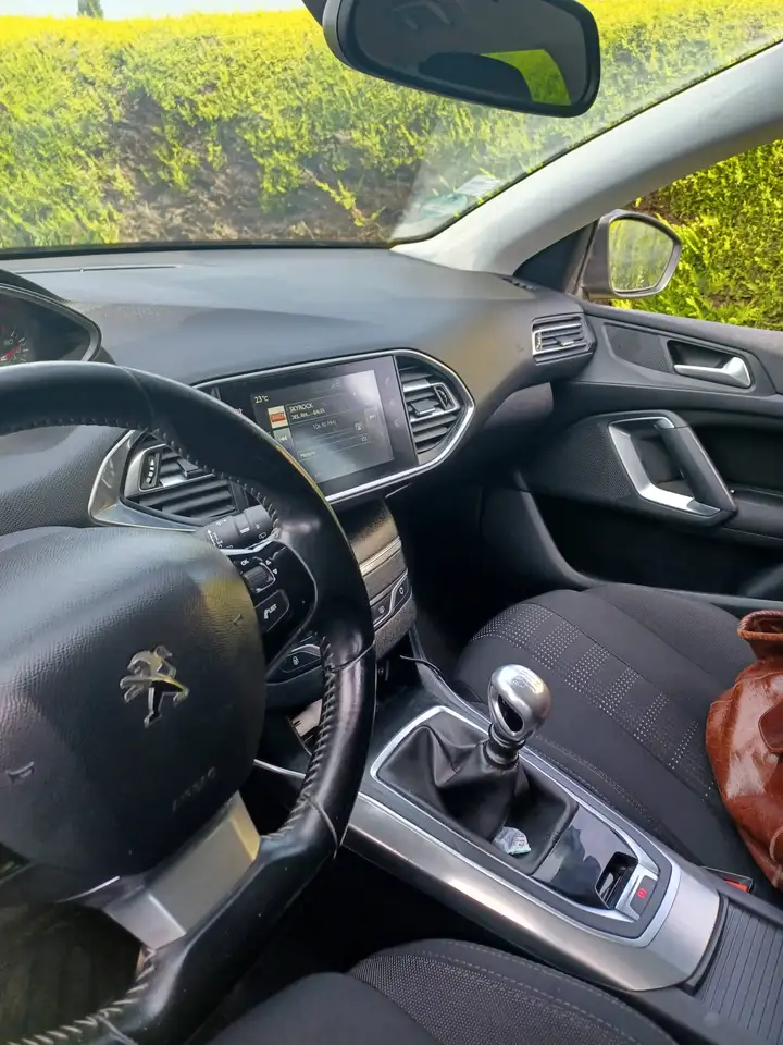 Peugeot 308 308 — photo 3